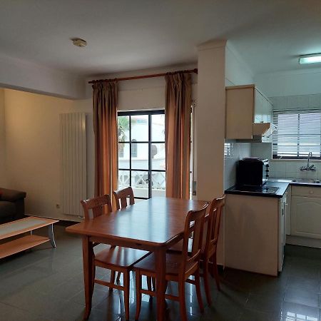 Alltravel Vila Rosa Apartment Портиман Екстериор снимка