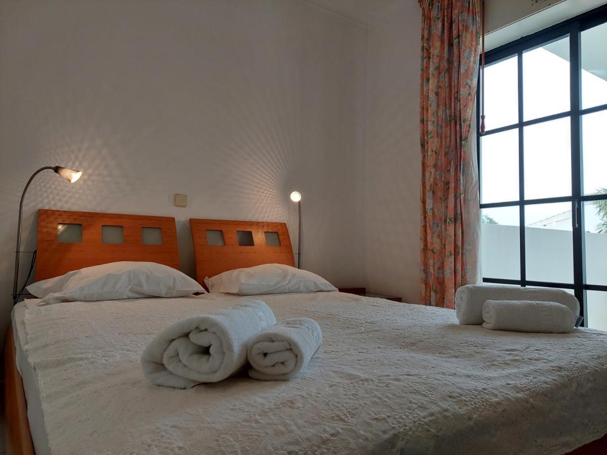 Alltravel Vila Rosa Apartment Портиман Екстериор снимка